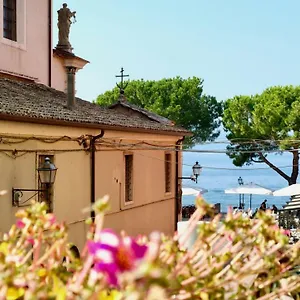 Appartamento Boutique Cà Tulles, Torri Del Benaco